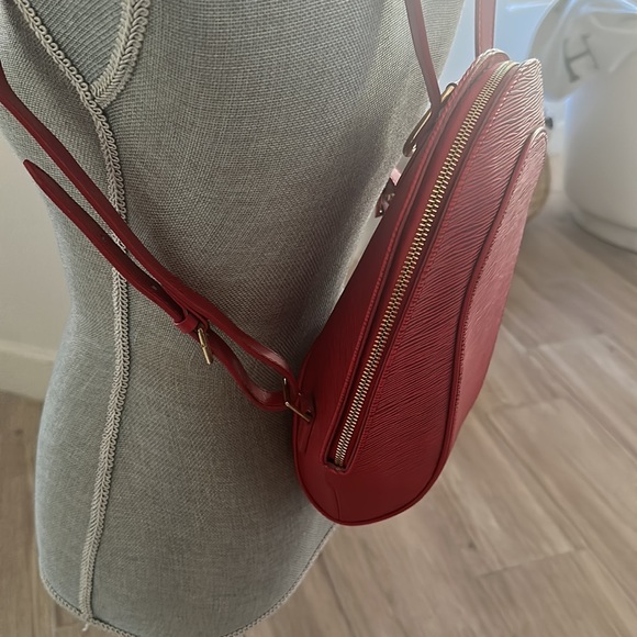 COPY - Louis Vuitton Epi Mabillon Backpack Castillan Red - Picture 7 of 14